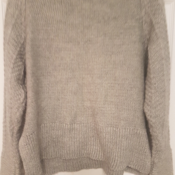H&M Grey Sweater - Picture 4 of 10